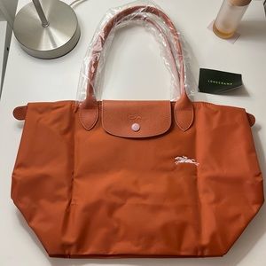 * SOLD * Authentic Longchamp le pliage club small nylon long handle T